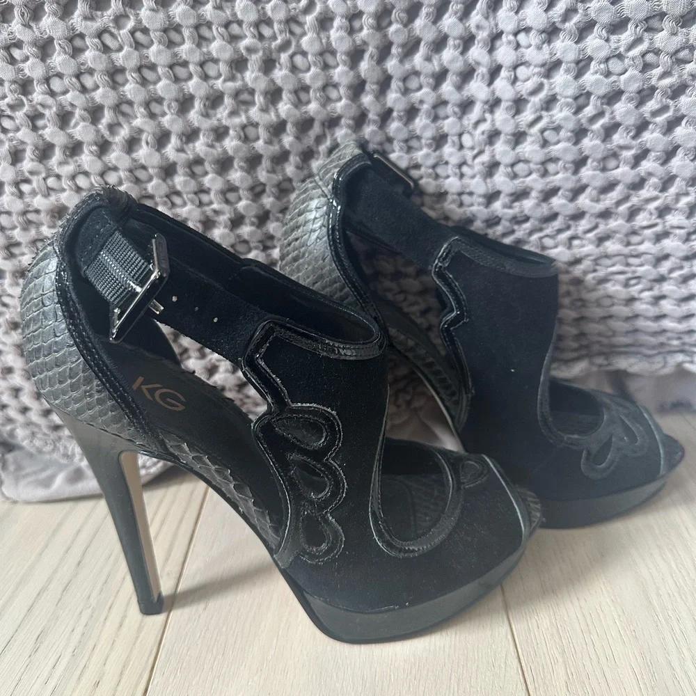 Python KG Heels - Picture 2 of 3